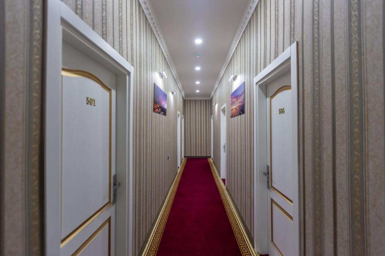 Center Hotel Baku Exterior photo